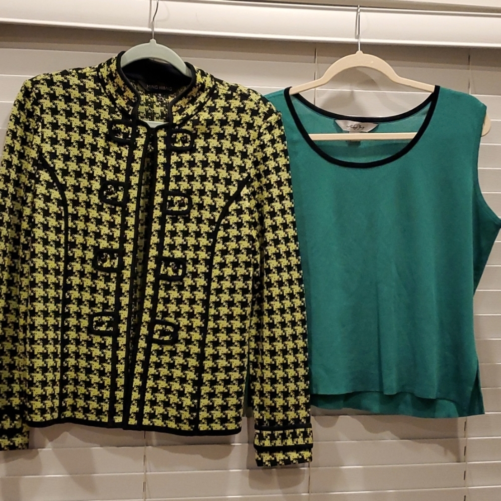 Ming Wang jacket size Medium top size Large